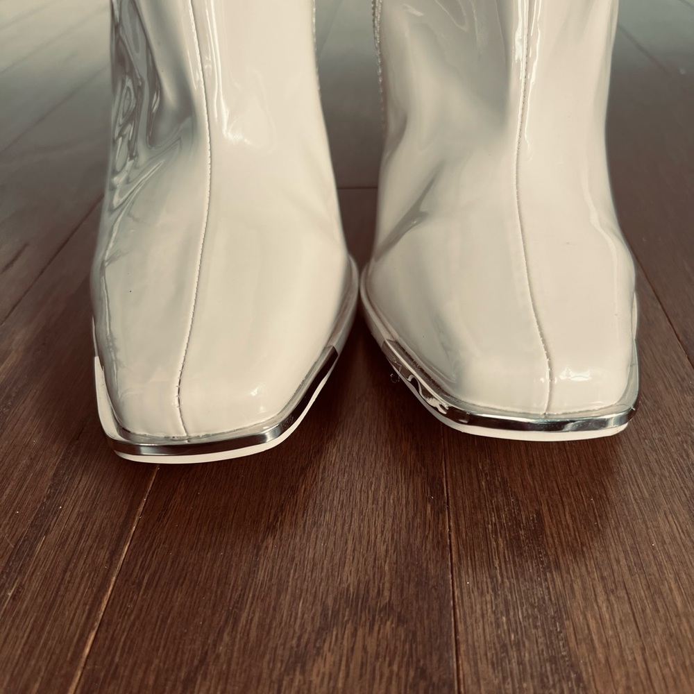 Steve Madden Focal Boots - Picture 3 of 13